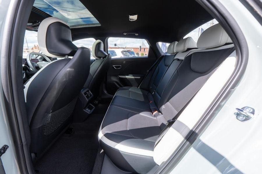 2025 Kia K4 GT-Line Auto MY25 Photo 24