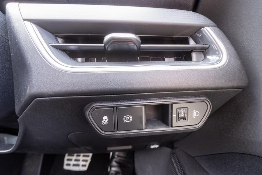 2025 Kia K4 GT-Line Auto MY25 Photo 32
