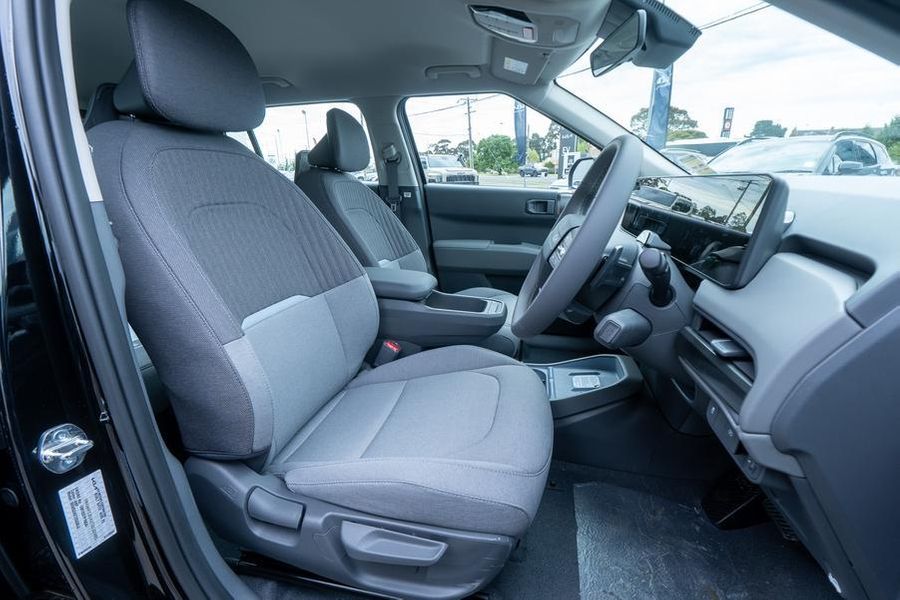 2025 Kia EV3 Air Long Range Auto 2WD MY26 Photo 14