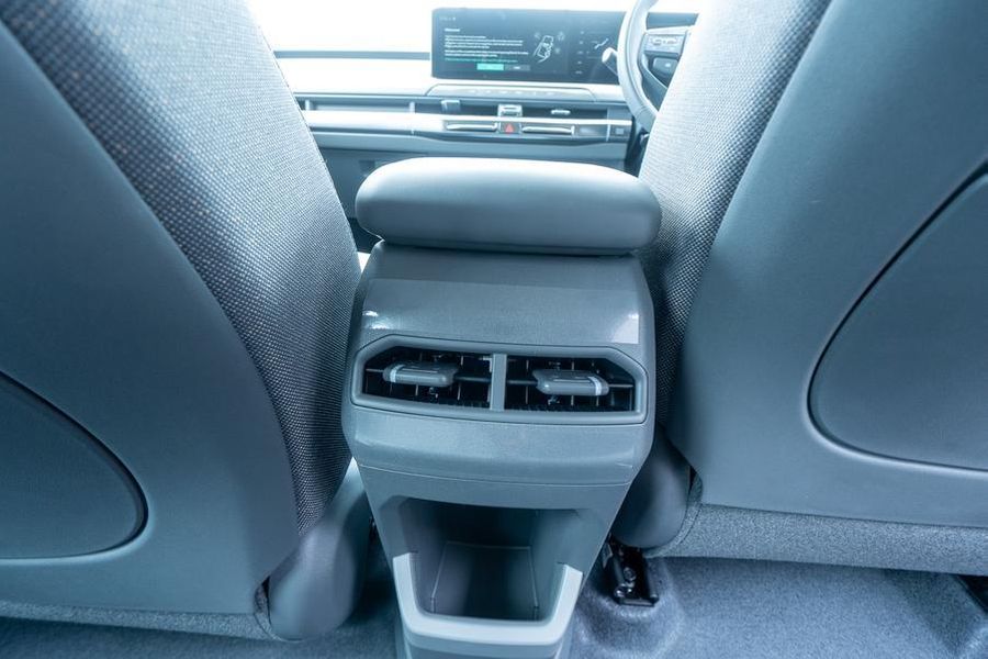 2025 Kia EV3 Air Long Range Auto 2WD MY26 Photo 17