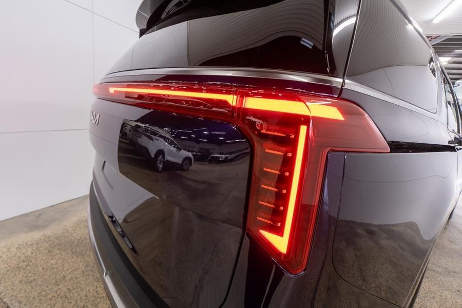 2024 Kia Carnival GT-Line Lite Auto MY25 Photo 11