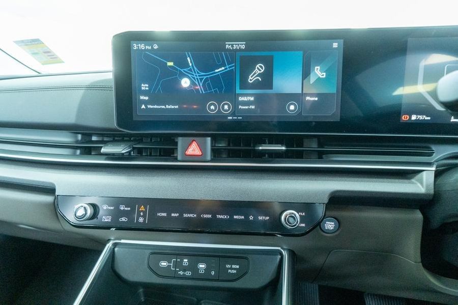 2025 Kia Carnival Sport+ Auto MY26 Photo 29