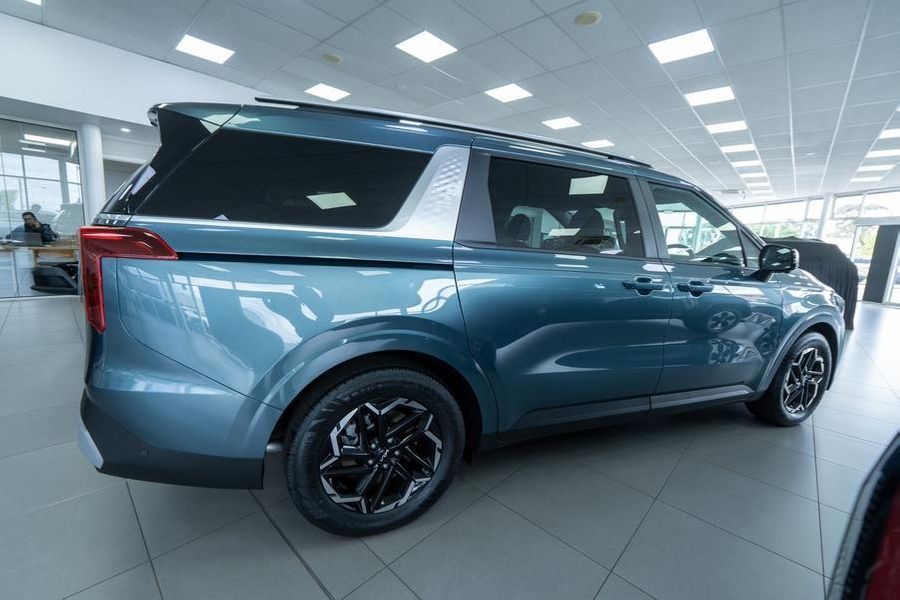 2025 Kia Carnival Sport+ Auto MY26 Photo 4