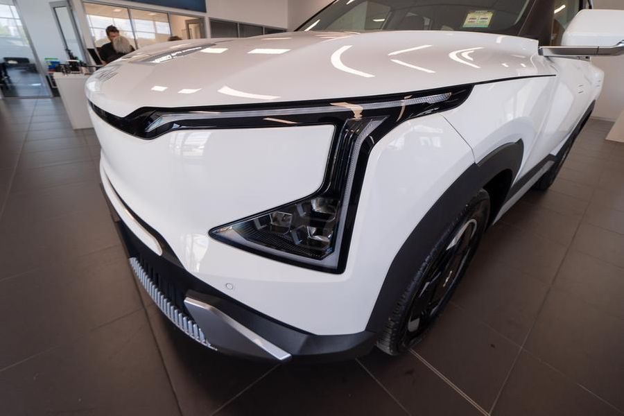 2025 Kia EV5 Air Long Range Auto MY26 Photo 10