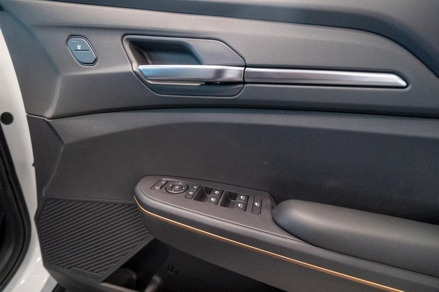 2025 Kia EV5 Air Long Range Auto MY26 Photo 16