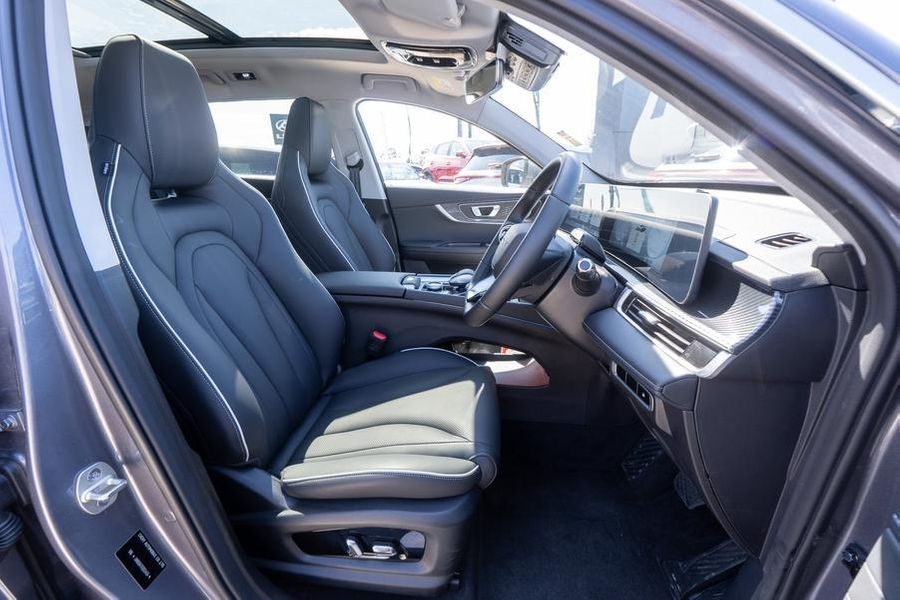 2025 Chery Tiggo 7 Super Hybrid Ultimate Auto MY26 Photo 15