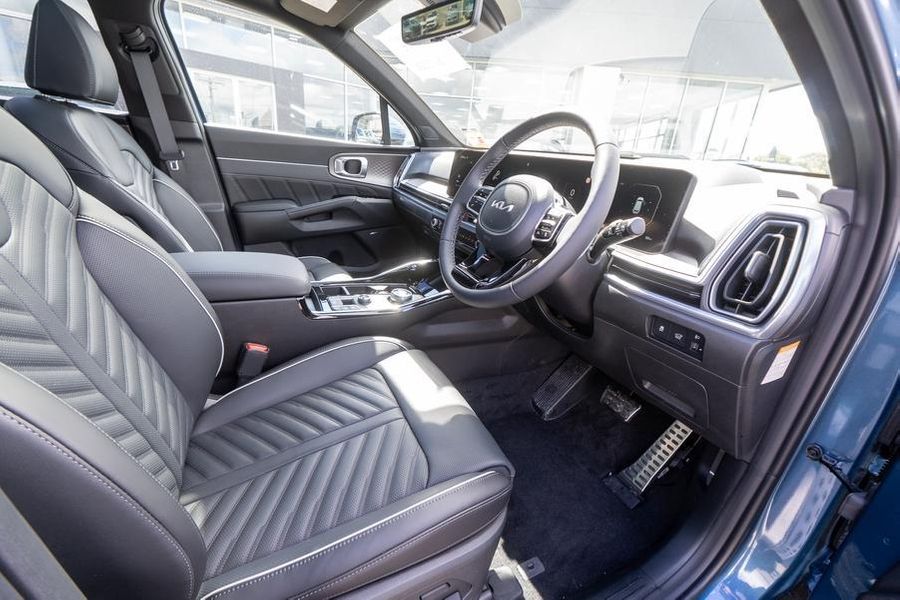 2025 Kia Sorento HEV GT-Line Auto AWD MY25 Photo 16