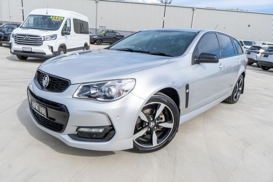 2016 Holden Commodore SV6 Black VF Series II Auto MY16 Photo 1