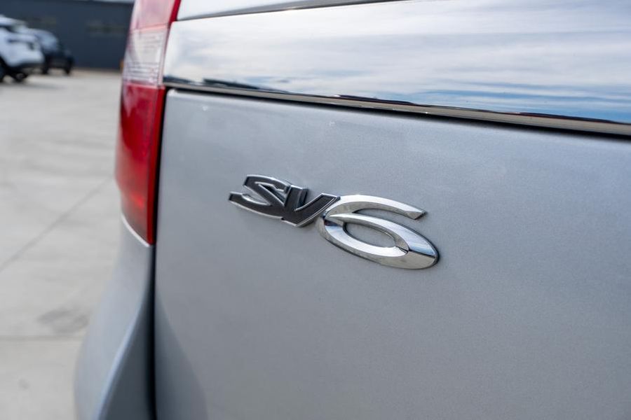 2016 Holden Commodore SV6 Black VF Series II Auto MY16 Photo 13