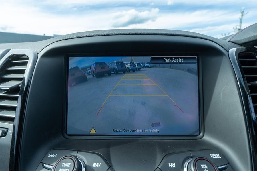 2016 Holden Commodore SV6 Black VF Series II Auto MY16 Photo 33