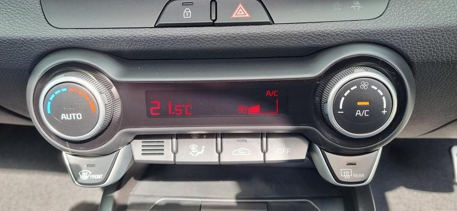 2025 Kia Stonic GT-Line Auto FWD MY25 Photo 24