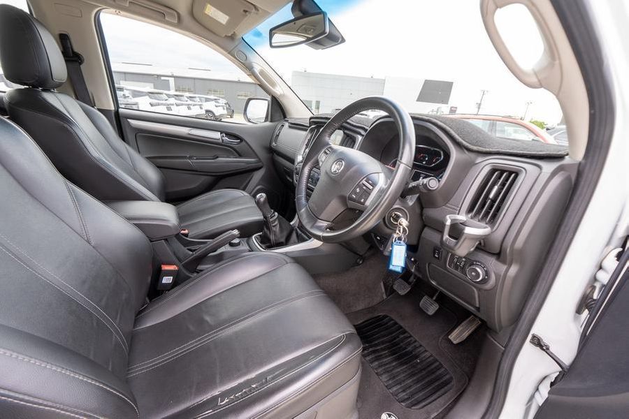 2017 Holden Colorado Storm RG Auto 4x4 MY18 Photo 18