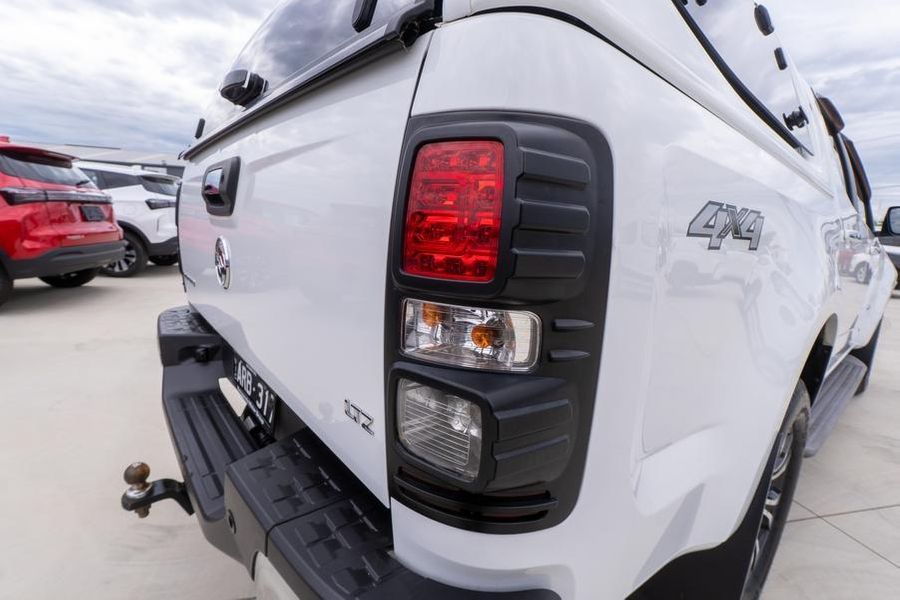 2017 Holden Colorado Storm RG Auto 4x4 MY18 Photo 13