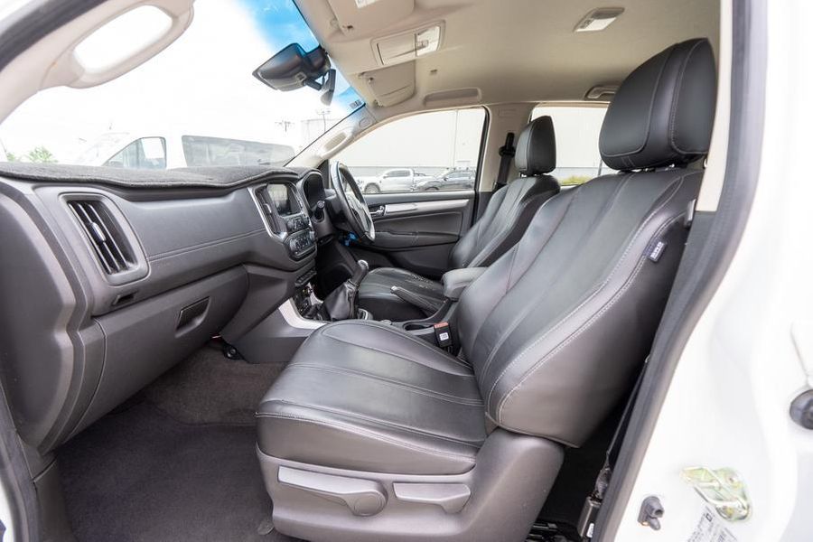 2017 Holden Colorado Storm RG Auto 4x4 MY18 Photo 25