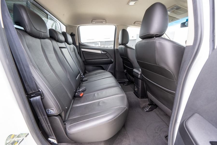 2017 Holden Colorado Storm RG Auto 4x4 MY18 Photo 22