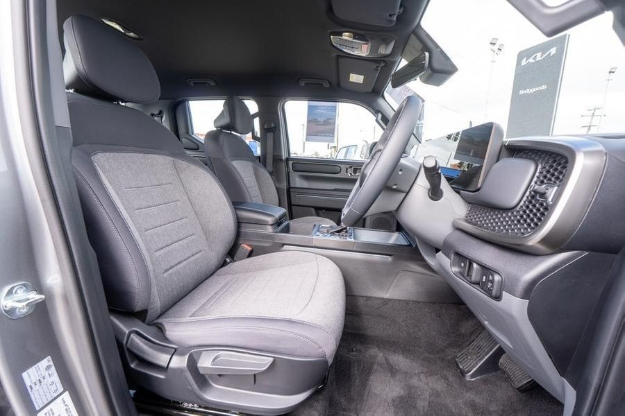 2025 Kia Tasman SX Auto 4X4 MY26 Double Cab Photo 16