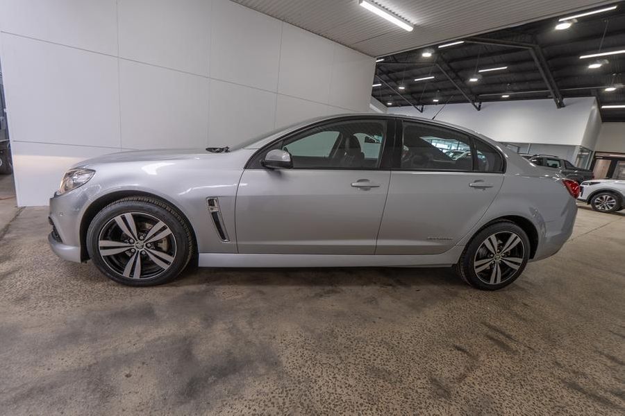 2015 Holden Commodore SV6 Storm VF Auto MY15 Photo 3