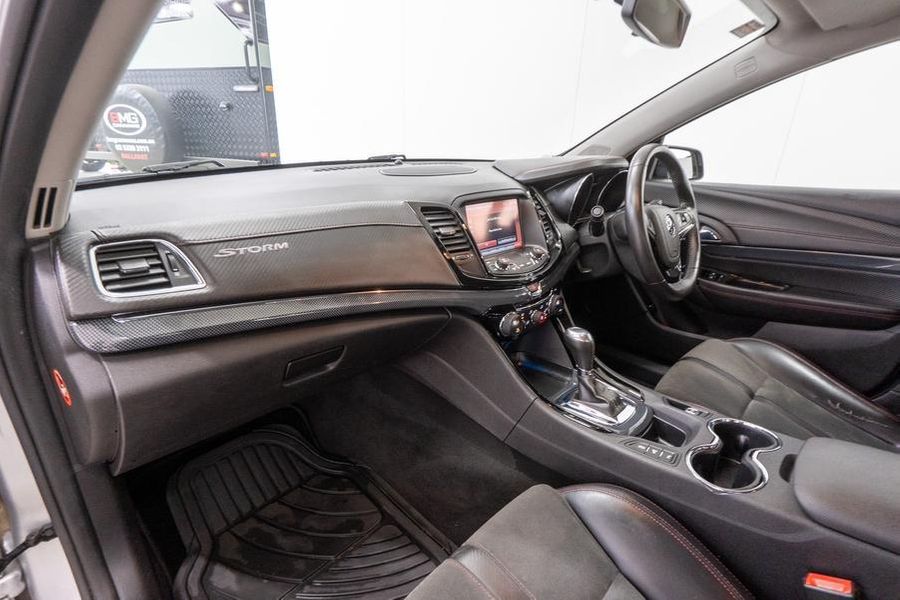 2015 Holden Commodore SV6 Storm VF Auto MY15 Photo 22