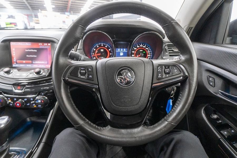 2015 Holden Commodore SV6 Storm VF Auto MY15 Photo 23