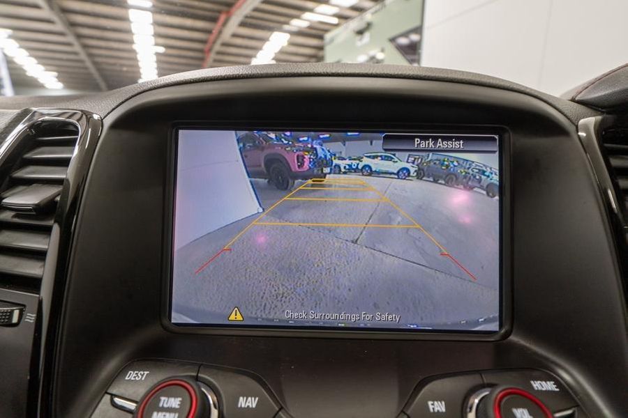 2015 Holden Commodore SV6 Storm VF Auto MY15 Photo 30