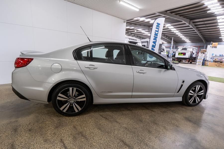 2015 Holden Commodore SV6 Storm VF Auto MY15 Photo 7
