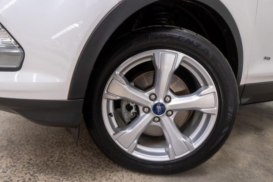 2016 Ford Escape Trend ZG Auto AWD Photo 4
