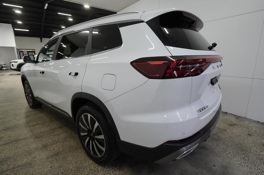 2025 Chery Tiggo 8 Super Hybrid Ultimate Auto MY26 Photo 9