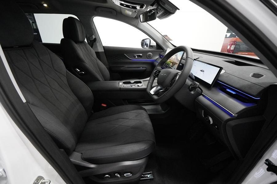 2025 Chery Tiggo 8 Super Hybrid Ultimate Auto MY26 Photo 16