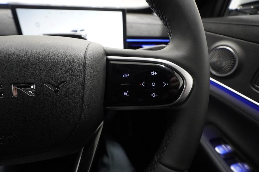 2025 Chery Tiggo 8 Super Hybrid Ultimate Auto MY26 Photo 18