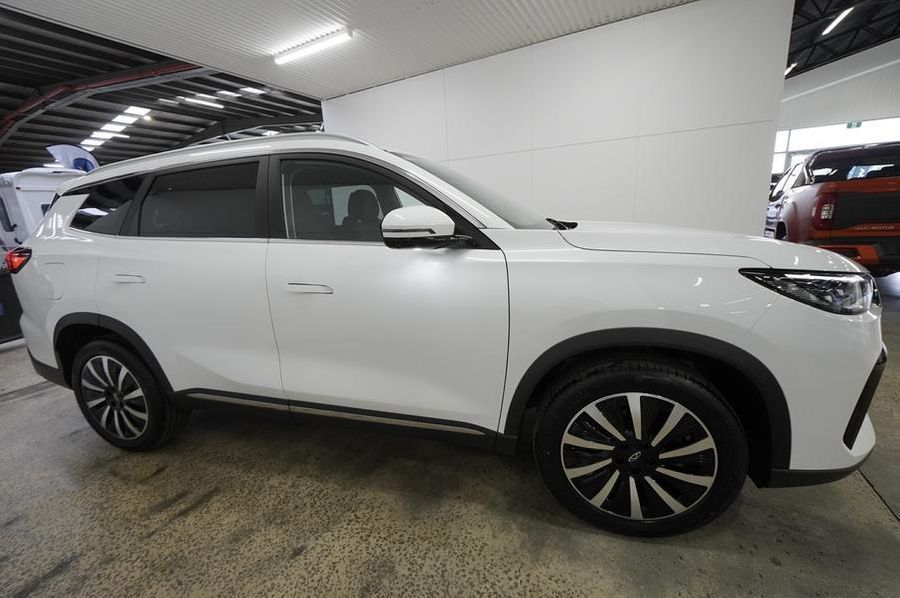 2025 Chery Tiggo 8 Super Hybrid Ultimate Auto MY26 Photo 4