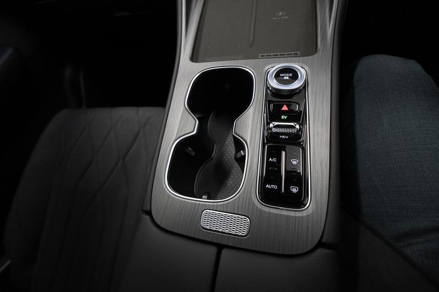 2025 Chery Tiggo 8 Super Hybrid Ultimate Auto MY26 Photo 23