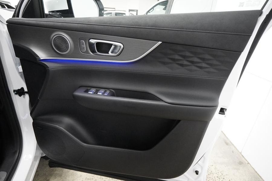 2025 Chery Tiggo 8 Super Hybrid Ultimate Auto MY26 Photo 14