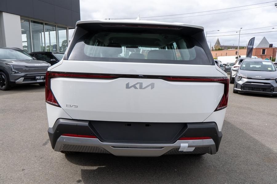 2025 Kia EV5 Air Standard Range Auto MY25 Photo 6