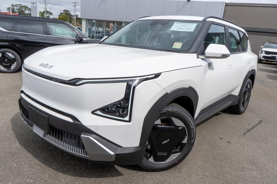 2025 Kia EV5 Air Standard Range Auto MY25 Photo 1
