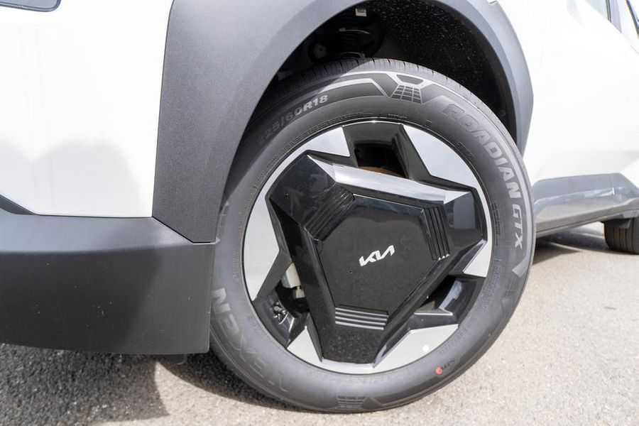 2025 Kia EV5 Air Standard Range Auto MY25 Photo 4