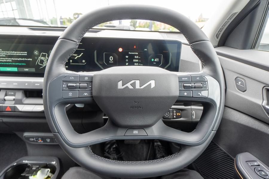 2025 Kia EV5 Air Standard Range Auto MY25 Photo 24