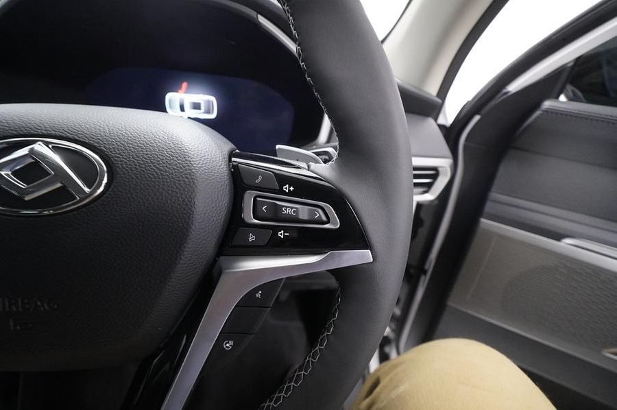 2025 LDV D90 Executive Auto MY25 Photo 33