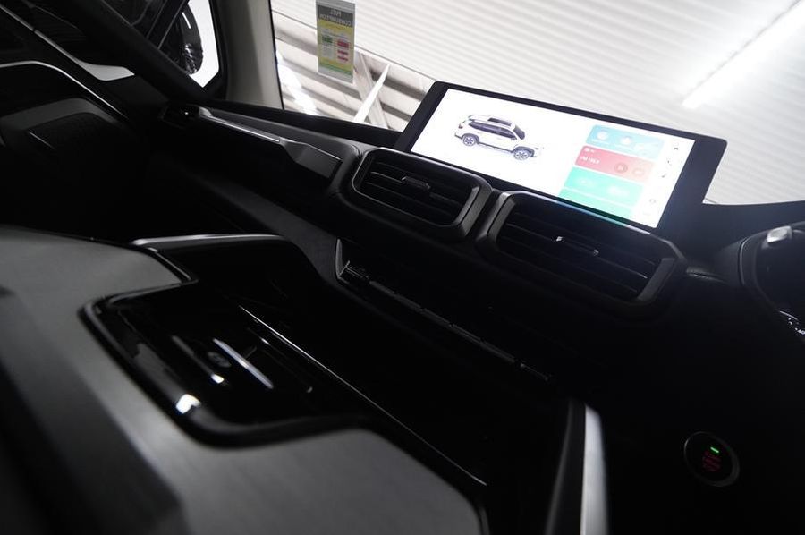 2025 LDV D90 Executive Auto MY25 Photo 27