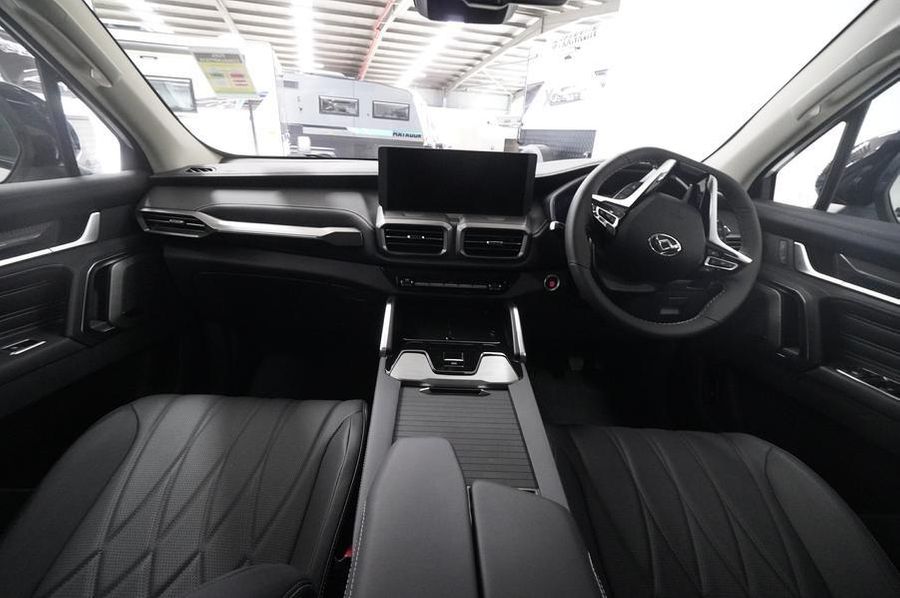 2025 LDV D90 Executive Auto MY25 Photo 20