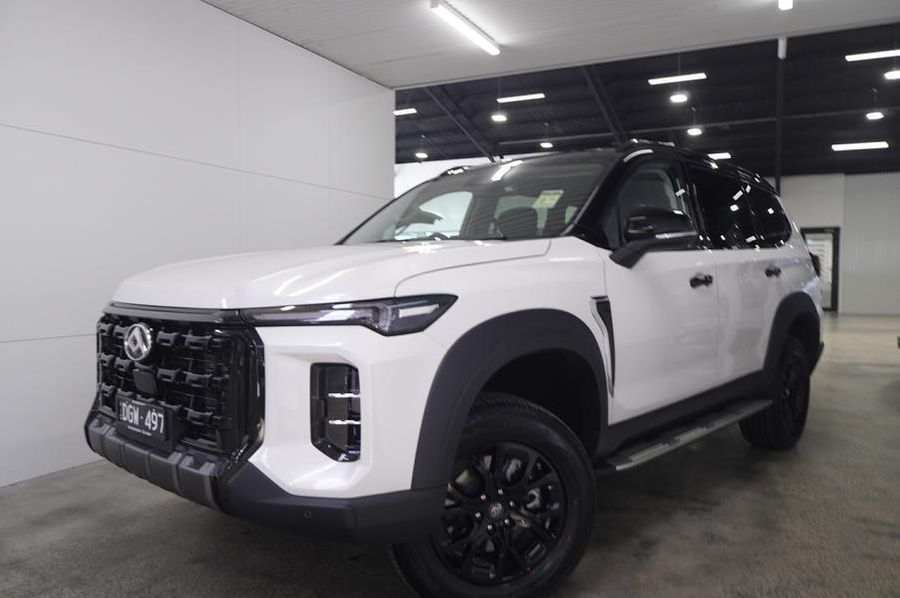 2025 LDV D90 Executive Auto MY25 Photo 1